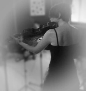 Cristina Larizza-viola-violino-musica-emozioni