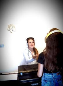 musica-canto-insegnamento-viola-calabria-larizza