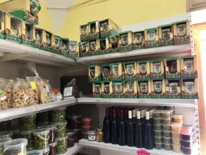 dragone-frutta-secca-legumi-patate-negozio-commercio-casapulla-caserta-dolci-spezie