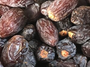 dragone-frutta-secca-legumi-patate-negozio-commercio-casapulla-caserta-dolci-spezie