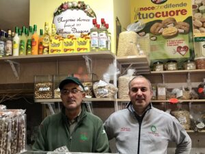 dragone-frutta-secca-legumi-patate-negozio-commercio-casapulla-caserta-dolci-spezie