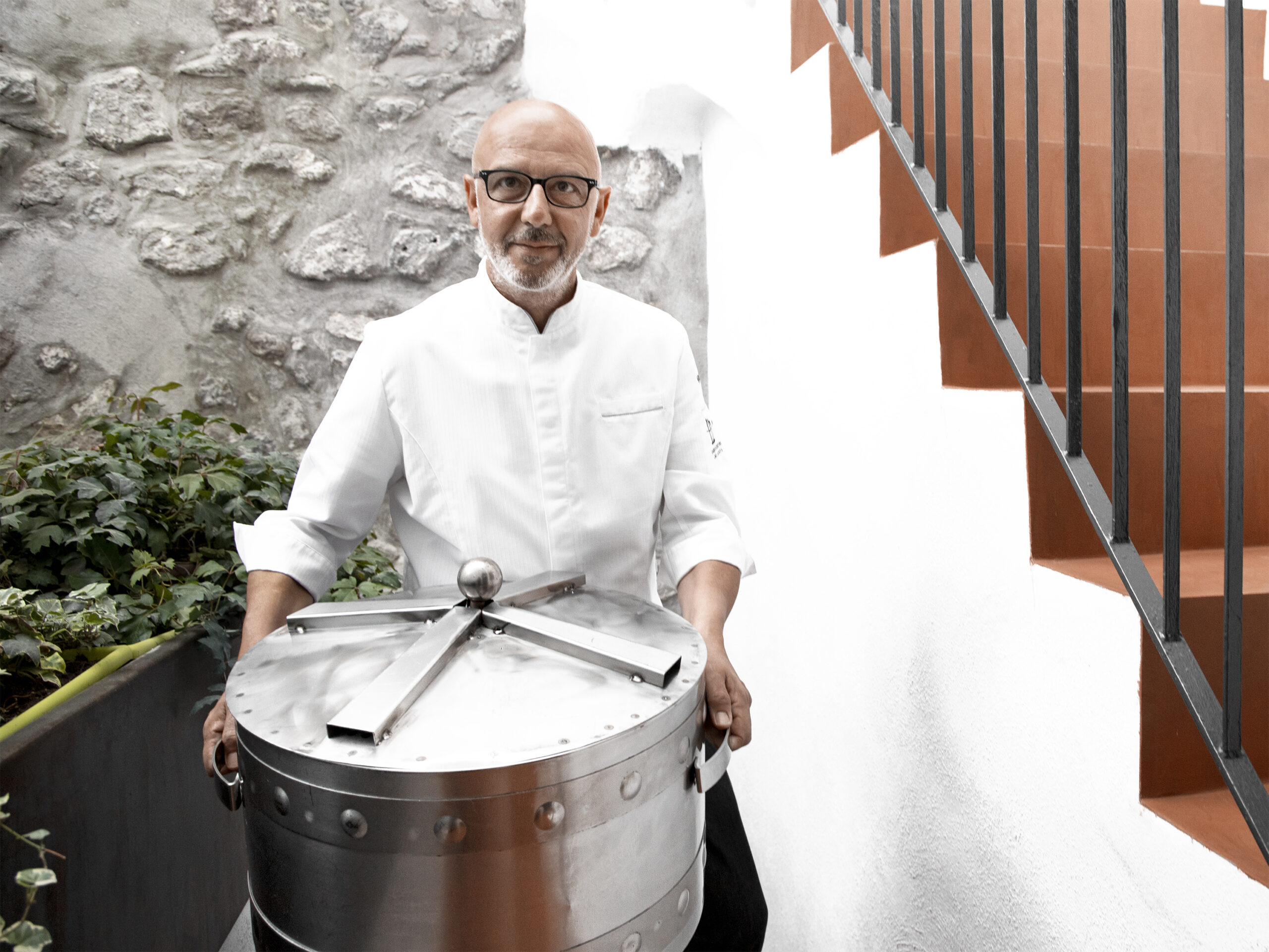 pizza-pepe-grani-franco-caiazzo-caserta-reggiadicaserta-pizzeria-cavaliere-onorificienza-lavoro-authentica-margeritasbagliata-crisommola-alletterata-scarpetta-artigiano-gambero-rosso-filiale