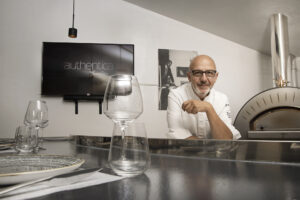 pizza-pepe-grani-franco-caiazzo-caserta-reggiadicaserta-pizzeria-cavaliere-onorificienza-lavoro-authentica-margeritasbagliata-crisommola-alletterata-scarpetta-artigiano-gambero-rosso-filiale