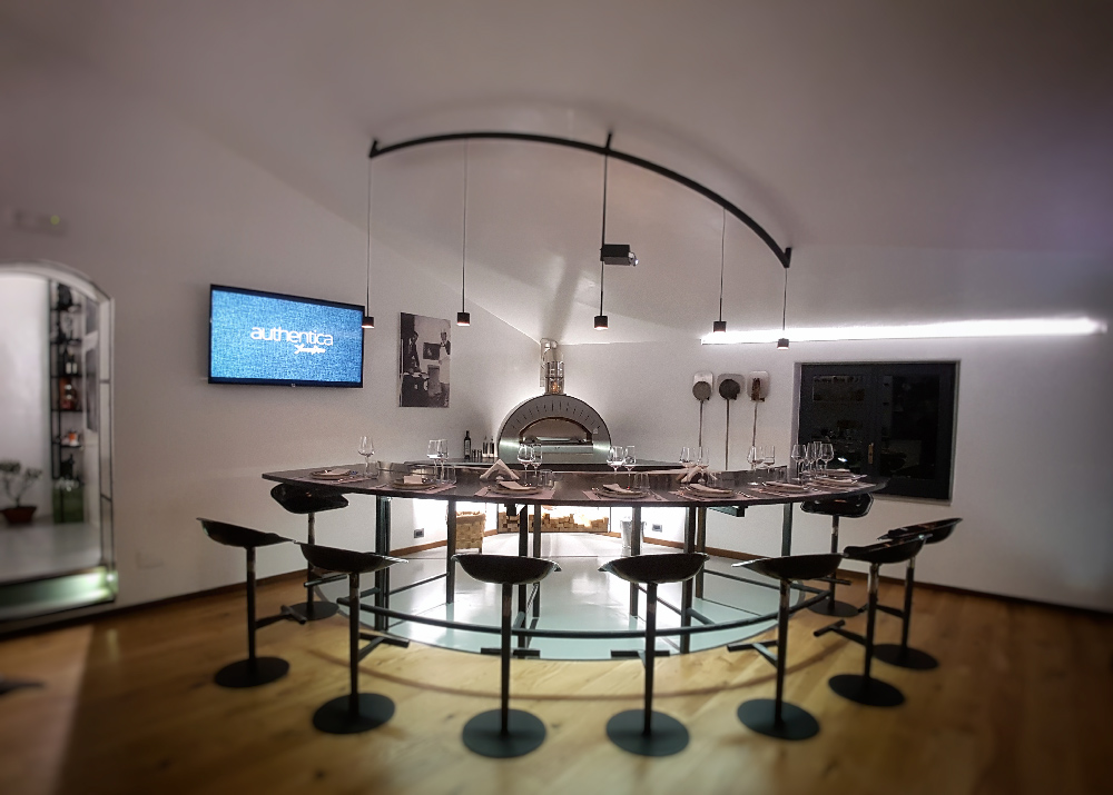 pizza-pepe-grani-franco-caiazzo-caserta-reggiadicaserta-pizzeria-cavaliere-onorificienza-lavoro-authentica-margeritasbagliata-crisommola-alletterata-scarpetta-artigiano-gambero-rosso-filiale