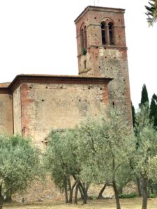 valdorcia-vacanze-viaggi-santannaincamprena-toscana-monastero-pienza-diocesi